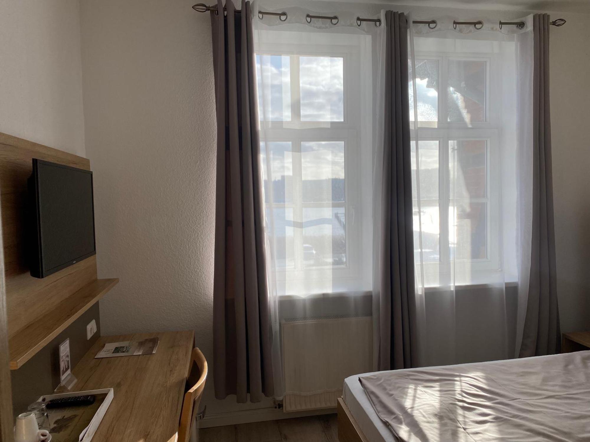 Pension Zum Alten Faehrhaus Rostock Ruang foto