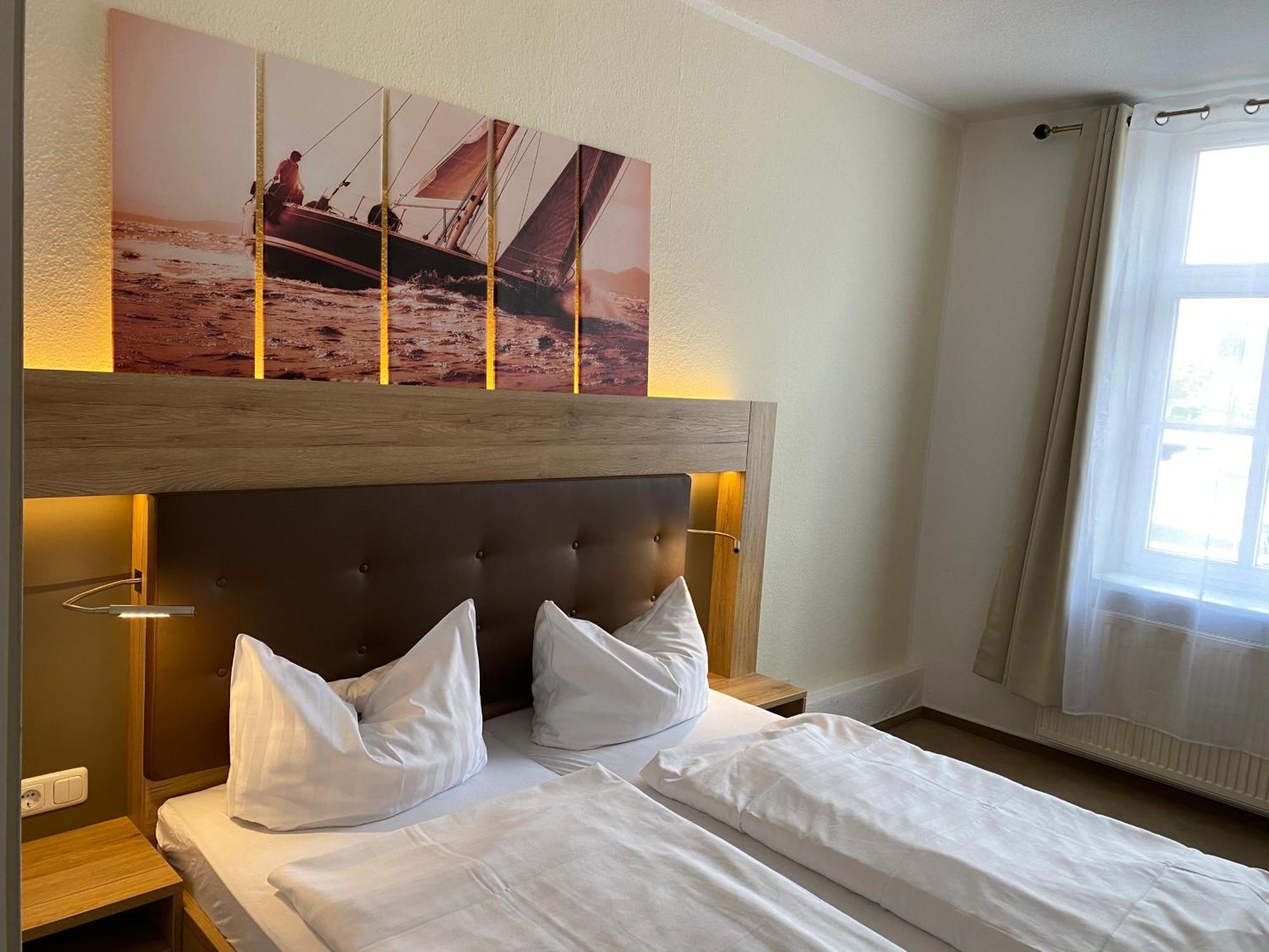 Pension Zum Alten Faehrhaus Rostock Ruang foto